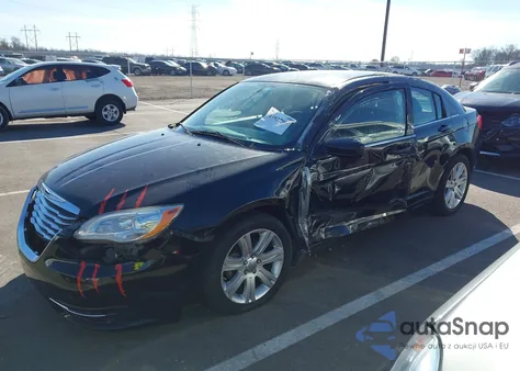 2013 Chrysler 200 Touring из США, поврежденный, VIN 1C3CCBBB8DN734980